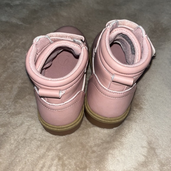 EUC Tobfis toddler boots - Picture 3 of 4